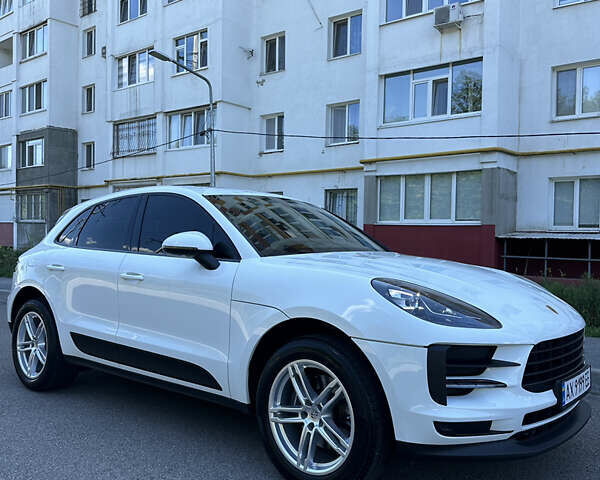 Белый Порше Масан, объемом двигателя 1.98 л и пробегом 48 тыс. км за 55000 $, фото 18 на Automoto.ua