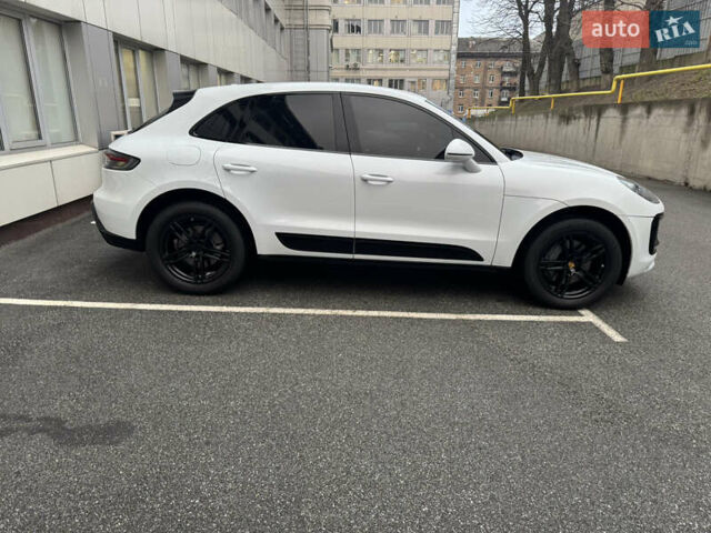 Белый Порше Масан, объемом двигателя 3 л и пробегом 79 тыс. км за 55500 $, фото 6 на Automoto.ua