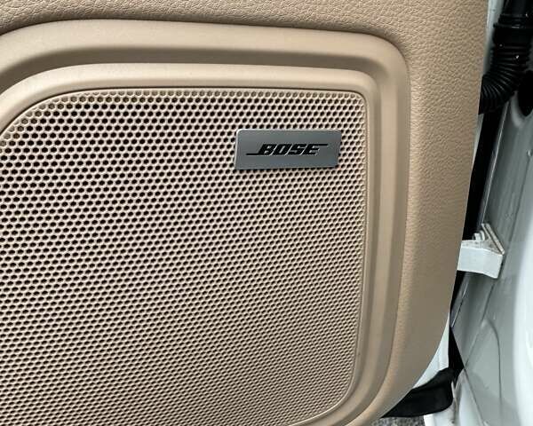 Белый Порше Масан, объемом двигателя 3 л и пробегом 73 тыс. км за 43500 $, фото 25 на Automoto.ua