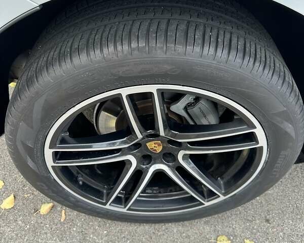 Белый Порше Масан, объемом двигателя 3 л и пробегом 73 тыс. км за 43500 $, фото 17 на Automoto.ua