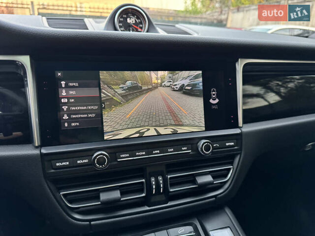 Белый Порше Масан, объемом двигателя 3 л и пробегом 67 тыс. км за 37000 $, фото 16 на Automoto.ua