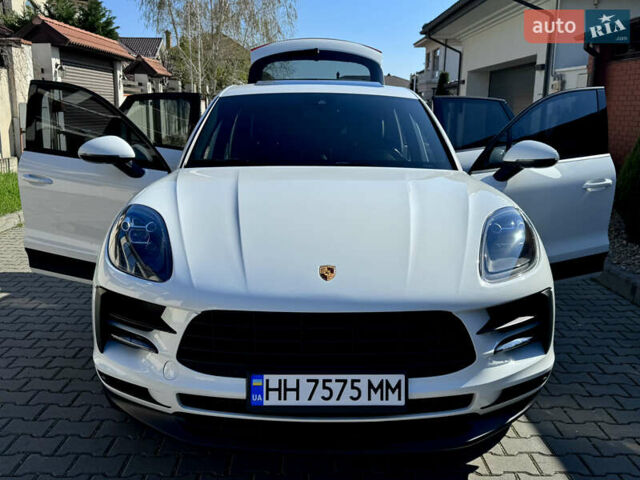 Белый Порше Масан, объемом двигателя 2 л и пробегом 47 тыс. км за 42900 $, фото 35 на Automoto.ua