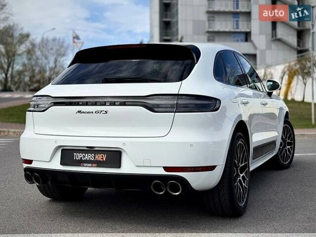 Белый Порше Масан, объемом двигателя 2.89 л и пробегом 59 тыс. км за 68400 $, фото 15 на Automoto.ua