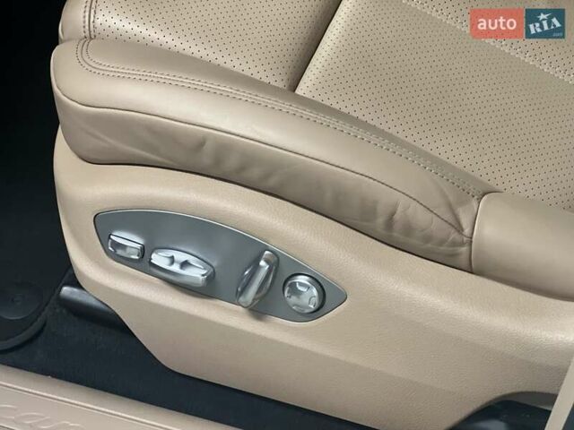 Белый Порше Масан, объемом двигателя 1.98 л и пробегом 31 тыс. км за 55302 $, фото 36 на Automoto.ua