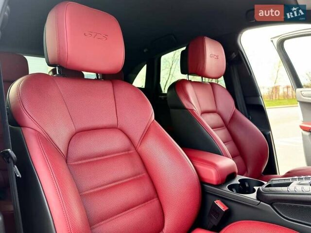 Белый Порше Масан, объемом двигателя 2.89 л и пробегом 59 тыс. км за 68400 $, фото 51 на Automoto.ua