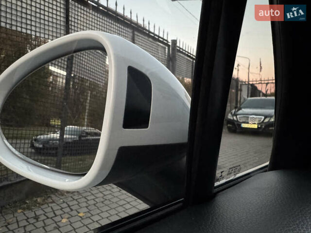 Белый Порше Масан, объемом двигателя 3 л и пробегом 67 тыс. км за 37000 $, фото 21 на Automoto.ua