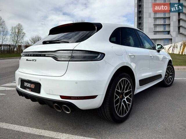 Белый Порше Масан, объемом двигателя 2.89 л и пробегом 59 тыс. км за 68400 $, фото 14 на Automoto.ua