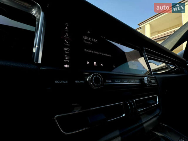 Белый Порше Масан, объемом двигателя 2 л и пробегом 47 тыс. км за 42900 $, фото 74 на Automoto.ua