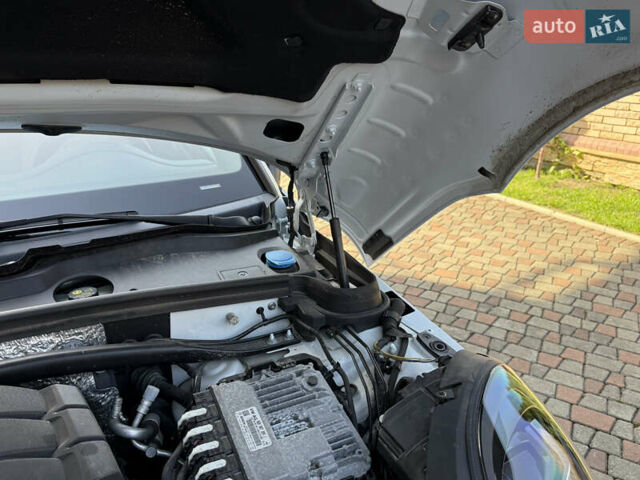 Білий Порше Масан, об'ємом двигуна 3 л та пробігом 29 тис. км за 45000 $, фото 55 на Automoto.ua