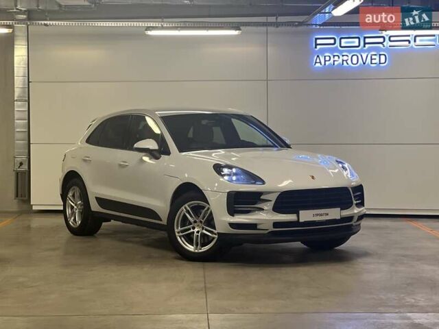 Белый Порше Масан, объемом двигателя 1.98 л и пробегом 31 тыс. км за 55302 $, фото 11 на Automoto.ua