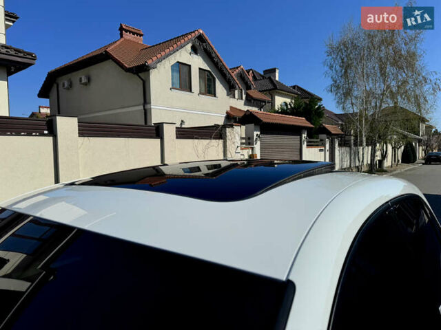 Белый Порше Масан, объемом двигателя 2 л и пробегом 47 тыс. км за 42900 $, фото 23 на Automoto.ua