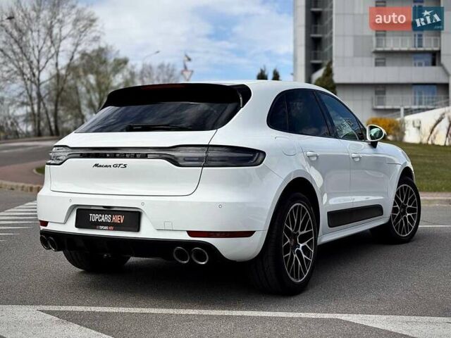Белый Порше Масан, объемом двигателя 2.89 л и пробегом 59 тыс. км за 68400 $, фото 16 на Automoto.ua