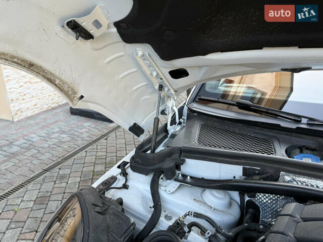 Білий Порше Масан, об'ємом двигуна 3 л та пробігом 29 тис. км за 45000 $, фото 56 на Automoto.ua