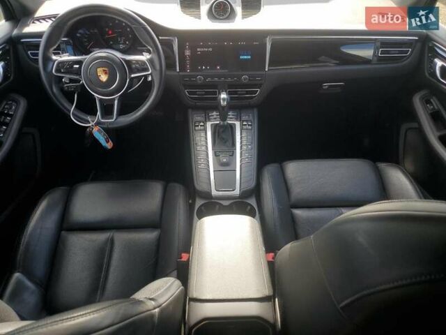 Білий Порше Масан, об'ємом двигуна 1.98 л та пробігом 67 тис. км за 18300 $, фото 7 на Automoto.ua