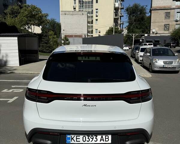 Білий Порше Масан, об'ємом двигуна 1.98 л та пробігом 19 тис. км за 65000 $, фото 5 на Automoto.ua
