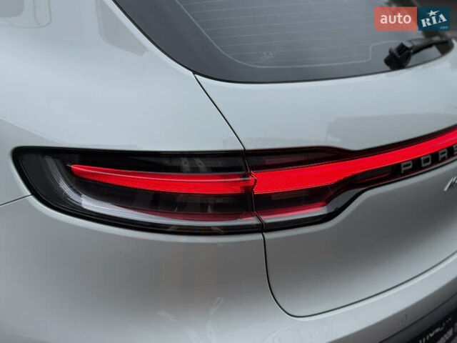 Порше Масан 2023 у Києві на Automoto.ua Білий Порше Масан, об'ємом двигуна 1.98 л та пробігом 37 тис. км за 68000 $, фото 33 на Automoto.ua