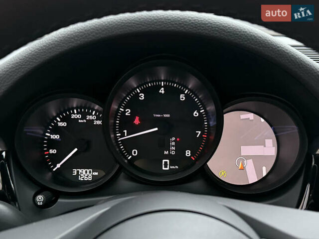 Порше Масан 2023 у Києві на Automoto.ua Білий Порше Масан, об'ємом двигуна 1.98 л та пробігом 37 тис. км за 68000 $, фото 75 на Automoto.ua