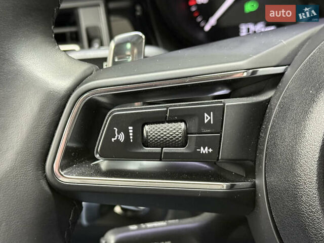 Белый Порше Масан, объемом двигателя 2.89 л и пробегом 3 тыс. км за 72000 $, фото 63 на Automoto.ua