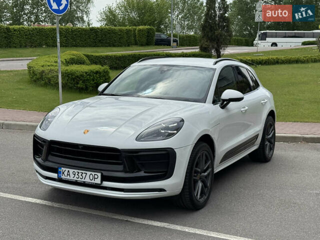 Белый Порше Масан, объемом двигателя 1.98 л и пробегом 35 тыс. км за 67500 $, фото 2 на Automoto.ua