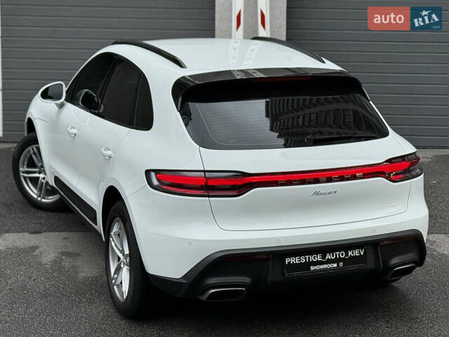 Порше Масан 2023 у Києві на Automoto.ua Білий Порше Масан, об'ємом двигуна 1.98 л та пробігом 37 тис. км за 68000 $, фото 28 на Automoto.ua