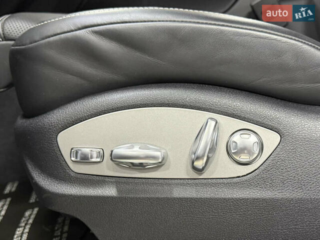 Белый Порше Масан, объемом двигателя 2.89 л и пробегом 3 тыс. км за 72000 $, фото 39 на Automoto.ua