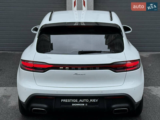 Порше Масан 2023 у Києві на Automoto.ua Білий Порше Масан, об'ємом двигуна 1.98 л та пробігом 37 тис. км за 68000 $, фото 17 на Automoto.ua