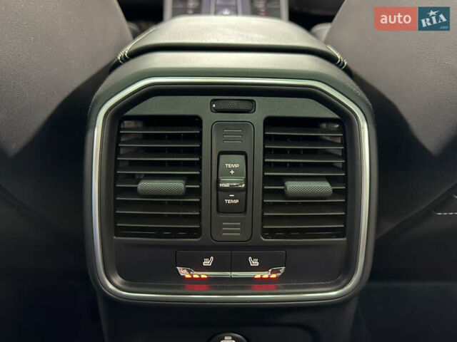 Белый Порше Масан, объемом двигателя 2.89 л и пробегом 3 тыс. км за 72000 $, фото 59 на Automoto.ua