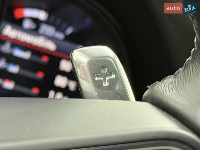 Белый Порше Масан, объемом двигателя 2.89 л и пробегом 3 тыс. км за 72000 $, фото 64 на Automoto.ua