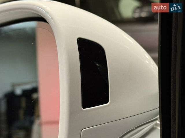 Белый Порше Масан, объемом двигателя 2.89 л и пробегом 3 тыс. км за 72000 $, фото 77 на Automoto.ua