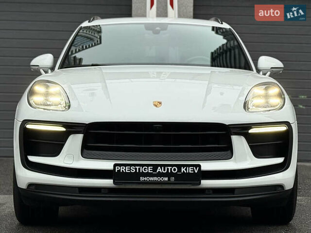 Порше Масан 2023 у Києві на Automoto.ua Білий Порше Масан, об'ємом двигуна 1.98 л та пробігом 37 тис. км за 68000 $, фото 5 на Automoto.ua