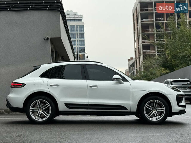 Порше Масан 2023 у Києві на Automoto.ua Білий Порше Масан, об'ємом двигуна 1.98 л та пробігом 37 тис. км за 68000 $, фото 11 на Automoto.ua