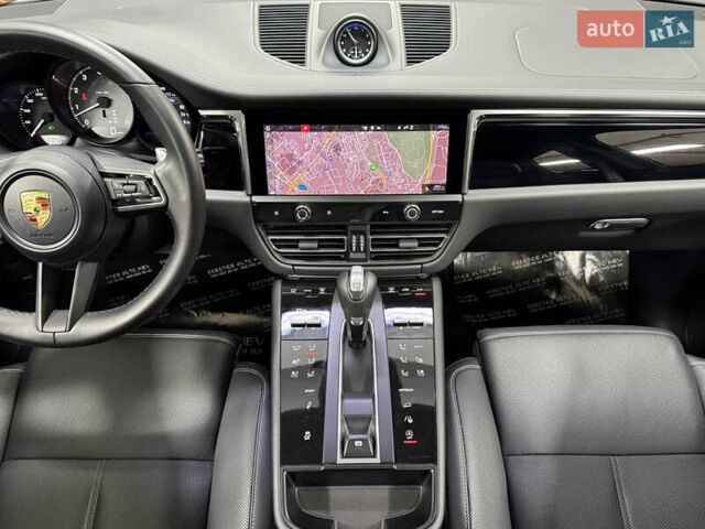 Белый Порше Масан, объемом двигателя 2.89 л и пробегом 3 тыс. км за 72000 $, фото 58 на Automoto.ua