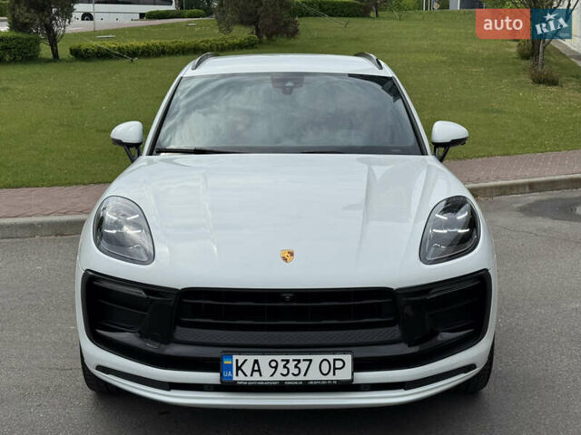 Белый Порше Масан, объемом двигателя 1.98 л и пробегом 35 тыс. км за 67500 $, фото 8 на Automoto.ua