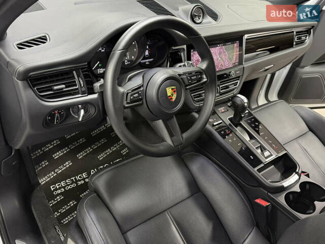 Белый Порше Масан, объемом двигателя 2.89 л и пробегом 3 тыс. км за 72000 $, фото 37 на Automoto.ua