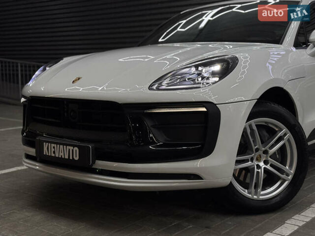Белый Порше Масан, объемом двигателя 2 л и пробегом 7 тыс. км за 50000 $, фото 10 на Automoto.ua