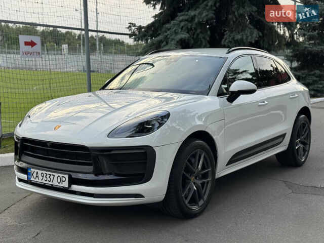 Белый Порше Масан, объемом двигателя 1.98 л и пробегом 35 тыс. км за 65500 $, фото 8 на Automoto.ua