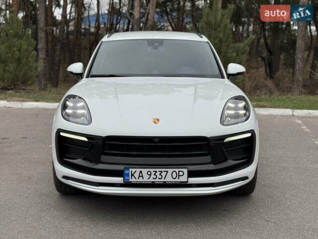 Белый Порше Масан, объемом двигателя 1.98 л и пробегом 35 тыс. км за 69500 $, фото 6 на Automoto.ua