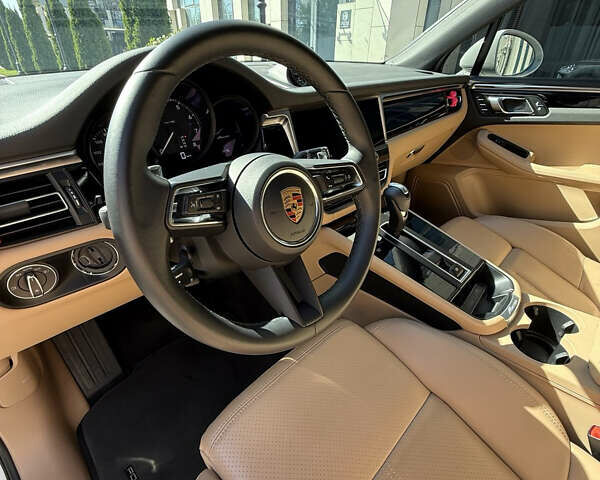 Белый Порше Масан, объемом двигателя 2 л и пробегом 36 тыс. км за 70999 $, фото 18 на Automoto.ua