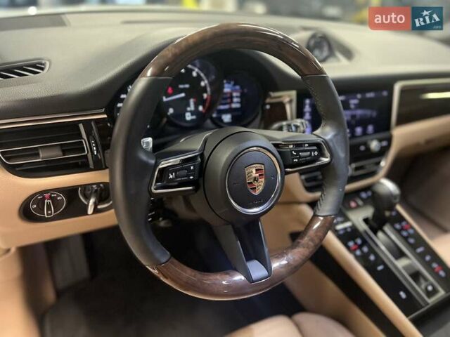 Белый Порше Масан, объемом двигателя 1.98 л и пробегом 14 тыс. км за 67420 $, фото 29 на Automoto.ua