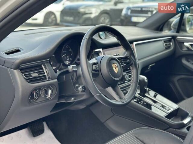 Белый Порше Масан, объемом двигателя 1.98 л и пробегом 9 тыс. км за 76500 $, фото 20 на Automoto.ua