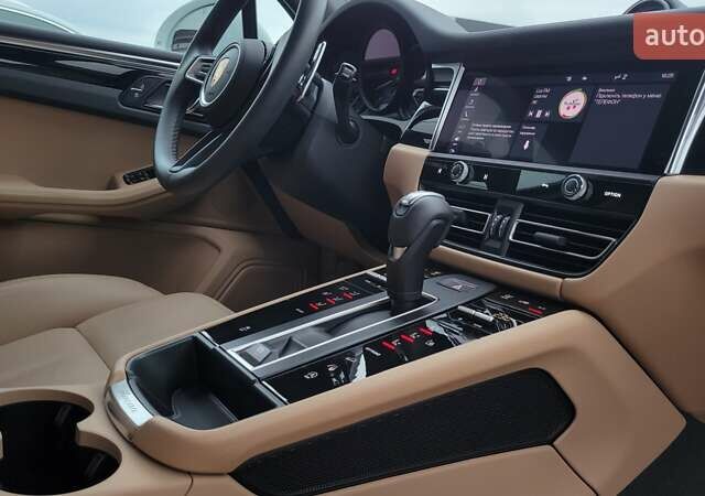 Порше Масан 2025 у Хмельницькому на Automoto.ua Білий Порше Масан, об'ємом двигуна 1.98 л та пробігом 10 тис. км за 76000 $, фото 39 на Automoto.ua