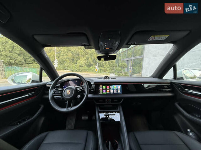 Белый Порше Масан, объемом двигателя 0 л и пробегом 17 тыс. км за 86800 $, фото 13 на Automoto.ua