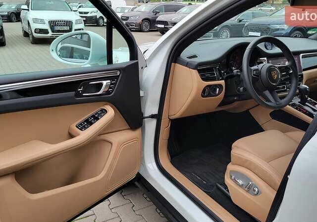 Порше Масан 2025 у Хмельницькому на Automoto.ua Білий Порше Масан, об'ємом двигуна 1.98 л та пробігом 10 тис. км за 76000 $, фото 18 на Automoto.ua
