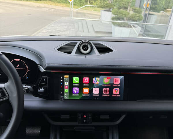 Белый Порше Масан, объемом двигателя 0 л и пробегом 17 тыс. км за 86800 $, фото 17 на Automoto.ua