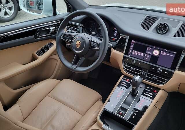 Порше Масан 2025 у Хмельницькому на Automoto.ua Білий Порше Масан, об'ємом двигуна 1.98 л та пробігом 10 тис. км за 76000 $, фото 33 на Automoto.ua
