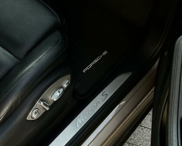 Бежевый Порше Масан, объемом двигателя 3 л и пробегом 93 тыс. км за 33500 $, фото 9 на Automoto.ua