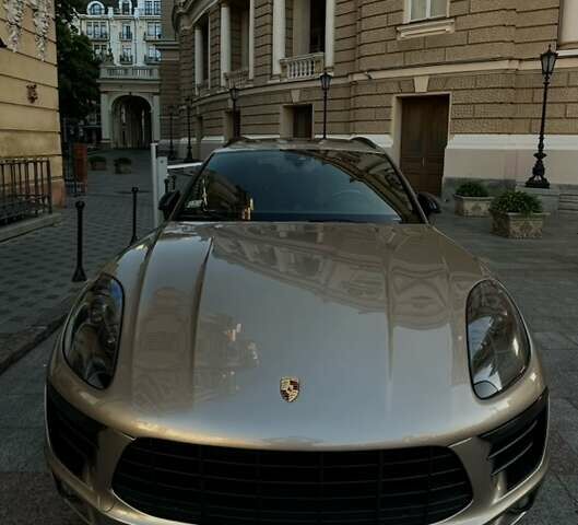 Бежевый Порше Масан, объемом двигателя 3 л и пробегом 93 тыс. км за 33500 $, фото 1 на Automoto.ua