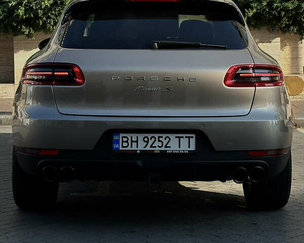 Бежевый Порше Масан, объемом двигателя 3 л и пробегом 93 тыс. км за 33500 $, фото 7 на Automoto.ua