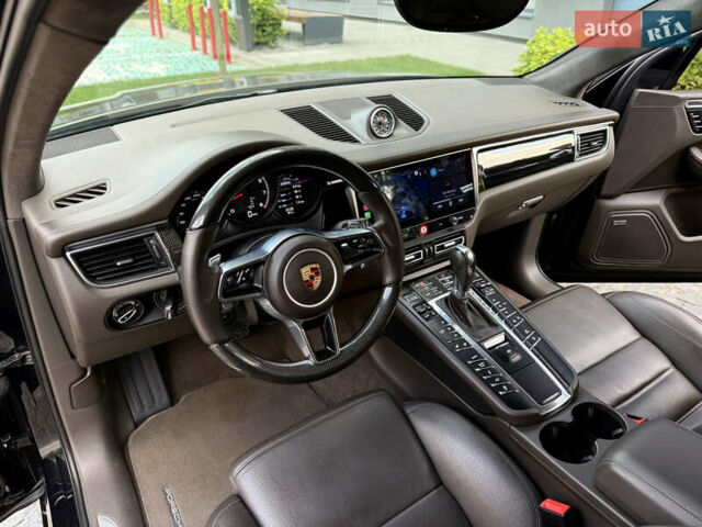 Черный Порше Масан, объемом двигателя 3.6 л и пробегом 145 тыс. км за 26500 $, фото 37 на Automoto.ua