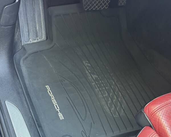 Чорний Порше Масан, об'ємом двигуна 2.97 л та пробігом 178 тис. км за 32000 $, фото 12 на Automoto.ua